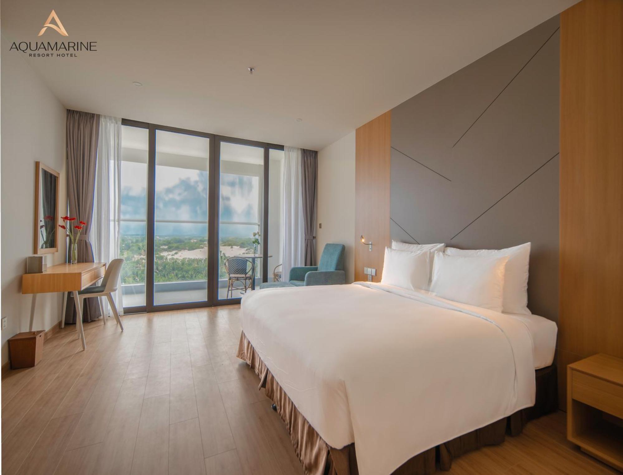 Aquamarine Beachfront Resort & Spa Cam Ranh Eksteriør bilde