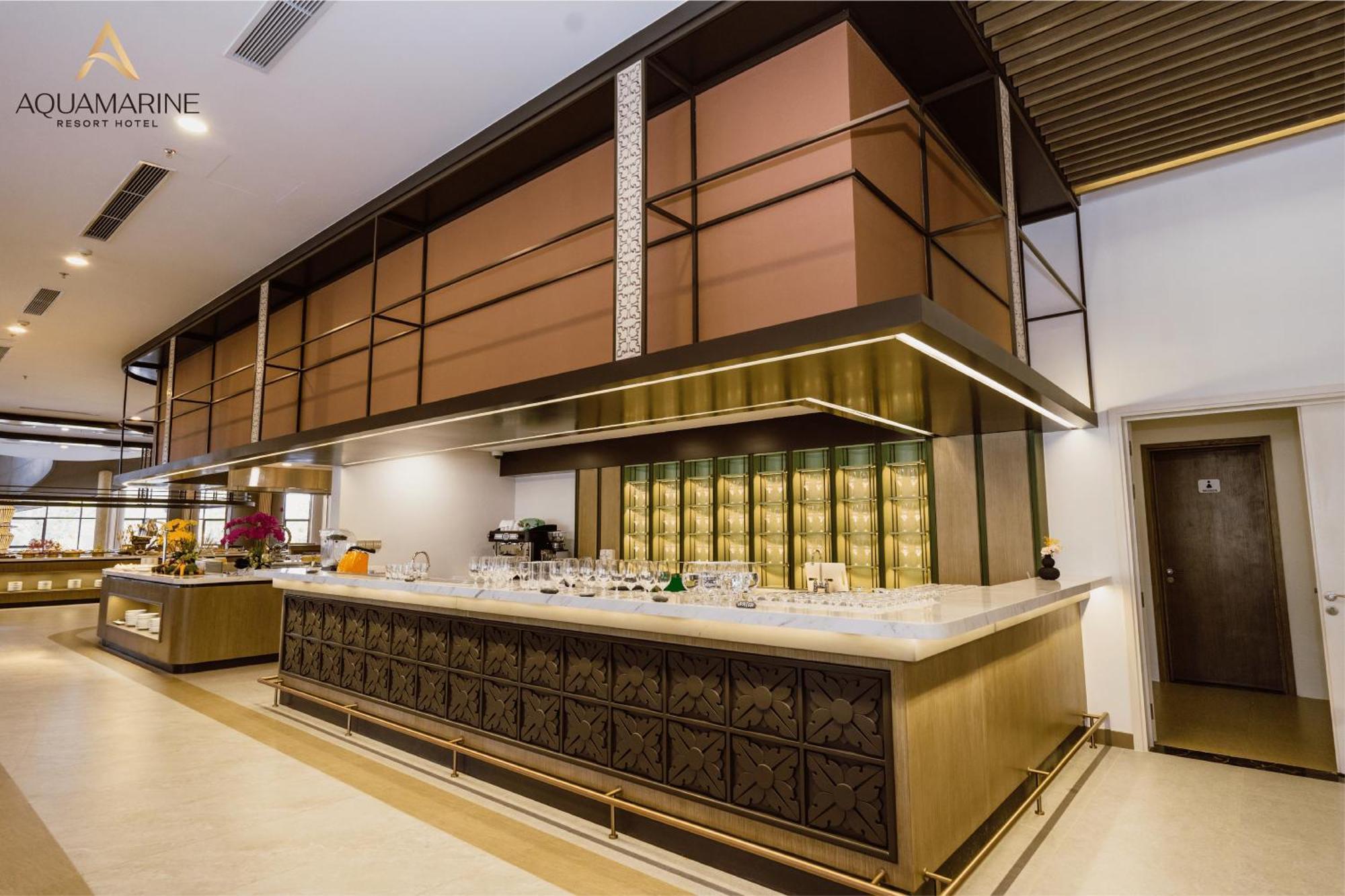 Aquamarine Beachfront Resort & Spa Cam Ranh Eksteriør bilde