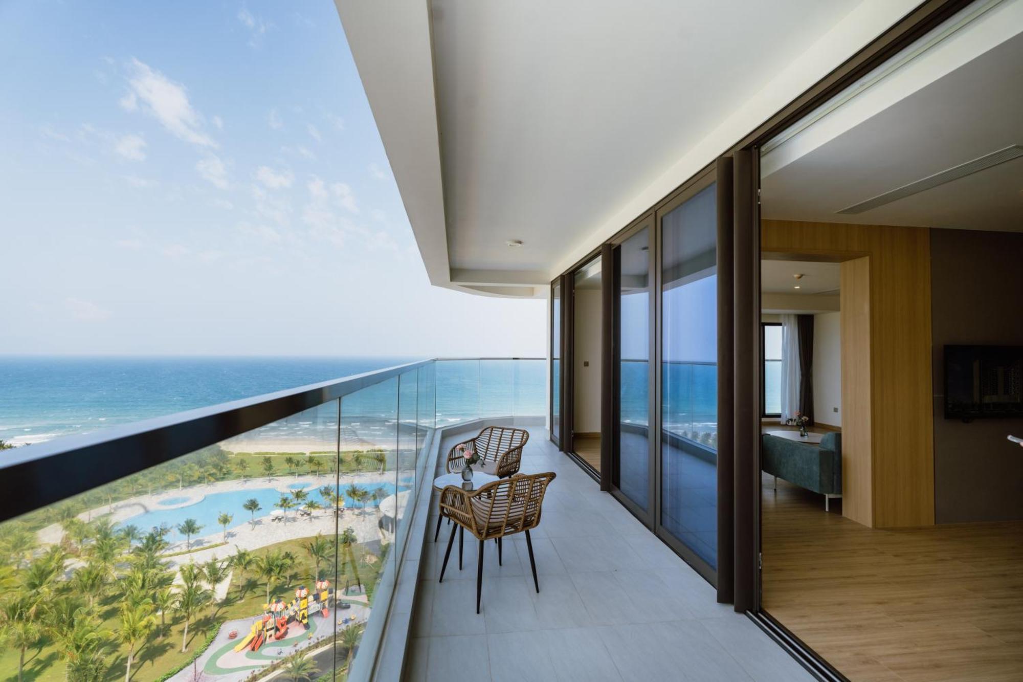 Aquamarine Beachfront Resort & Spa Cam Ranh Eksteriør bilde