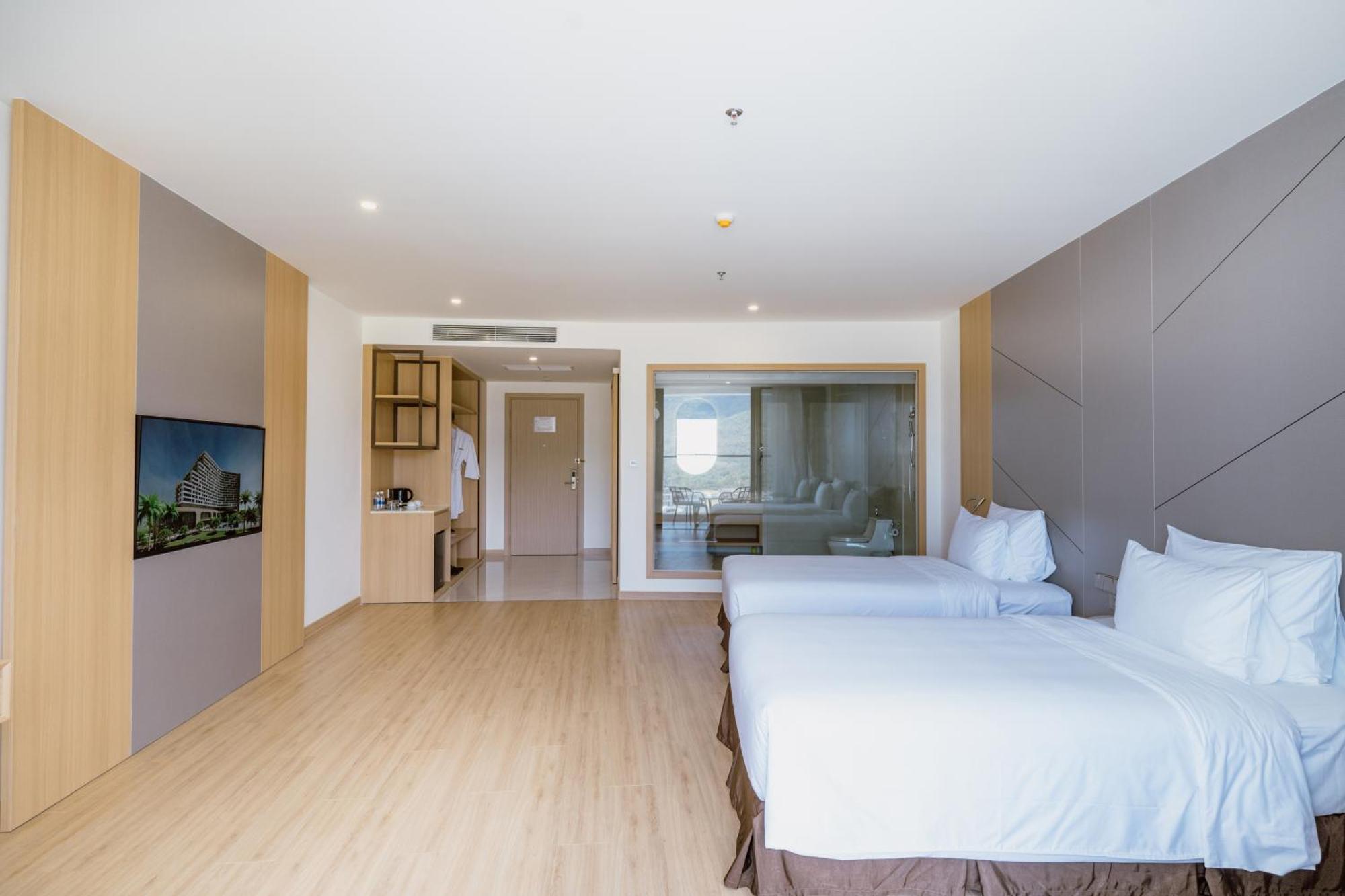 Aquamarine Beachfront Resort & Spa Cam Ranh Eksteriør bilde