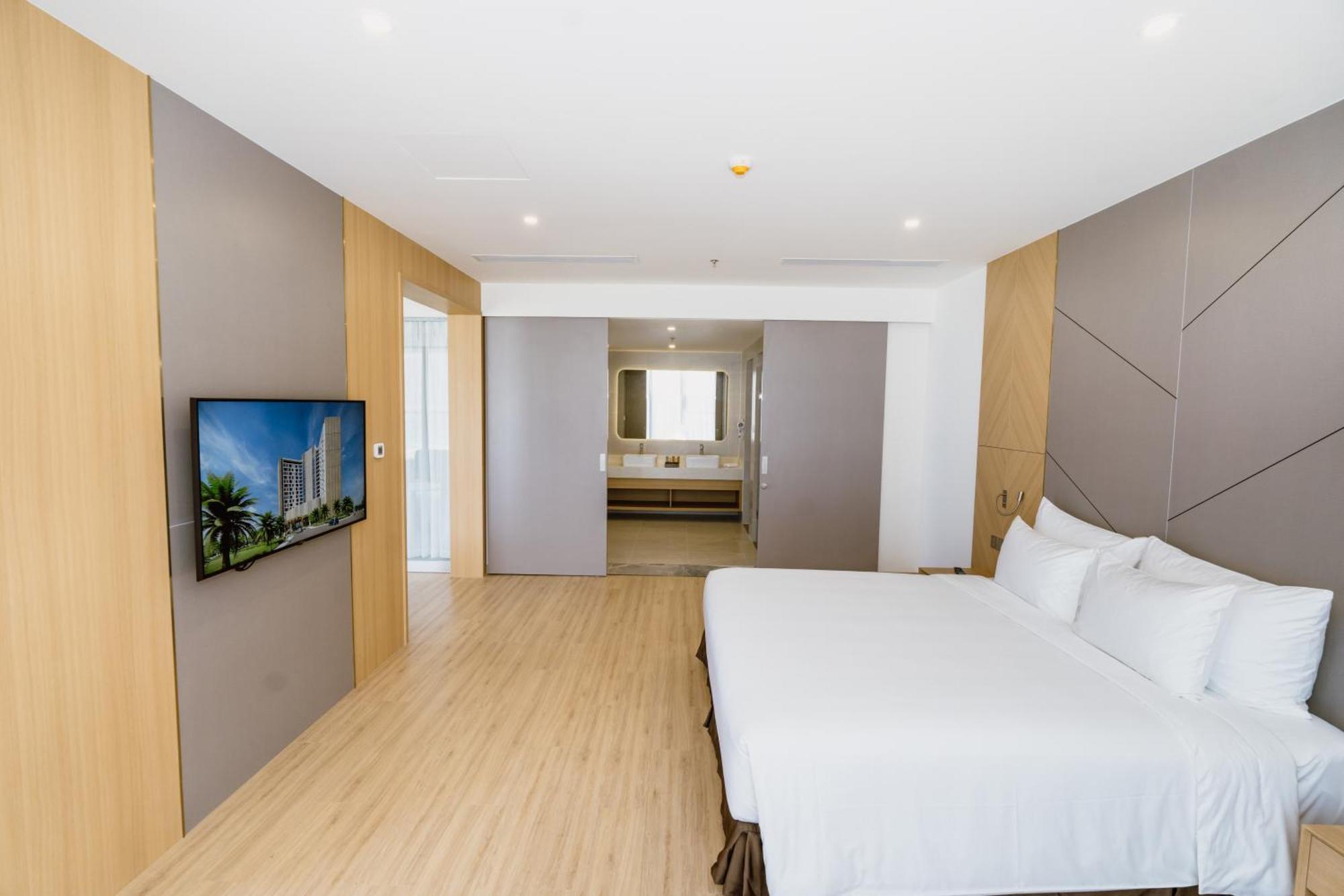 Aquamarine Beachfront Resort & Spa Cam Ranh Eksteriør bilde